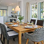 Three Bedroom La Mairena Elviria
