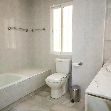 Three Bedroom La Mairena Elviria Ojen