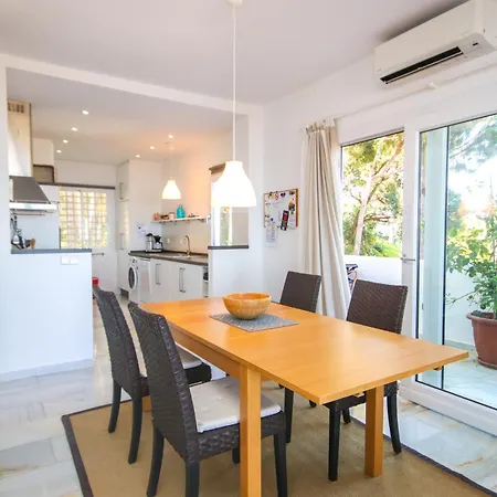 Three Bedroom La Mairena Elviria Ojen